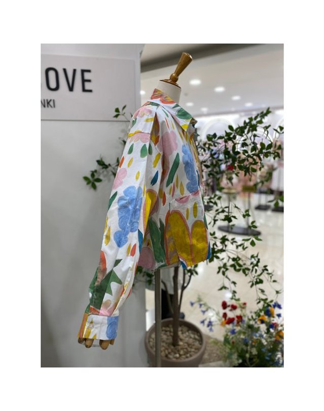 레코브 [갤러리아] [레코브]밑단 스트링 프린트셔츠 (SB31F3NB505X) 착용컷