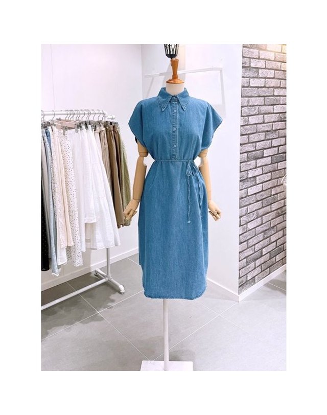 레코브 [갤러리아] [레코브]드랍숄더 데님원피스(LK31F8DO502B) 착용컷
