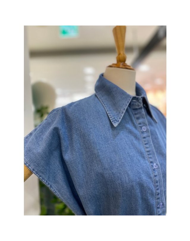 레코브 [갤러리아] [레코브]드롭숄더데님원피스(LK31F8DO502B) 착용컷
