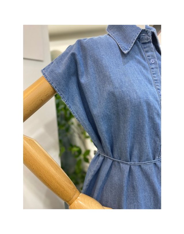 레코브 [갤러리아] [레코브]드롭숄더데님원피스(LK31F8DO502B) 착용컷