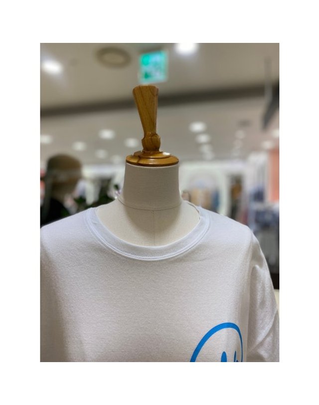 레코브 [갤러리아] [레코브]형광 스마일 프린트 티셔츠 (LC41E8ST053X) 착용컷