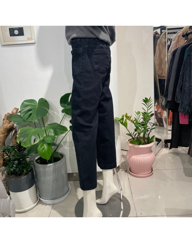 안지크 [갤러리아] 안지크(25F/W)청바지 기모청바지 캐쥬얼청바지 통청바지(AJ4DL6100) 착용컷