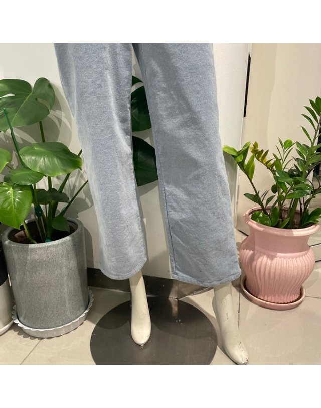 안지크 [갤러리아] 안지크(25F/W)팬츠 기모일자팬츠 따스한팬츠 골덴바지(AJ4SL6220) 착용컷