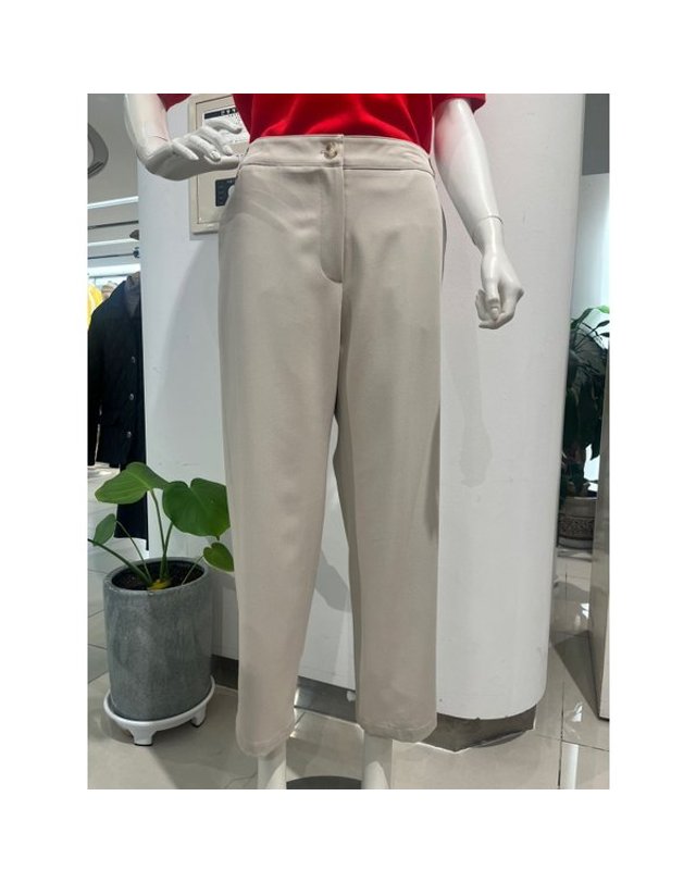 안지크 [갤러리아] 안지크(24S/S) 세미배기팬츠 정장팬츠(AI1SL5110) 착용컷