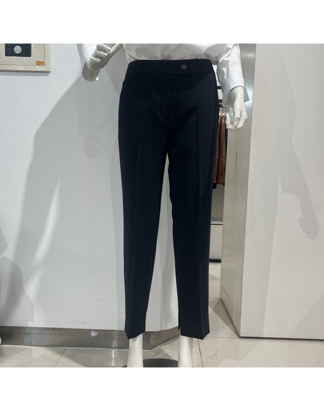 안지크 [갤러리아] 안지크(24S/S)조끼 정장조끼 테일러드카라베스트(AI1VT1140) 착용컷