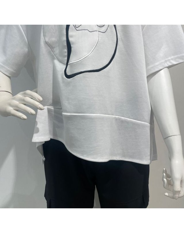 안지크 [갤러리아] 안지크 면티셔츠 루즈한티셔츠 (AI2TS52500) 착용컷