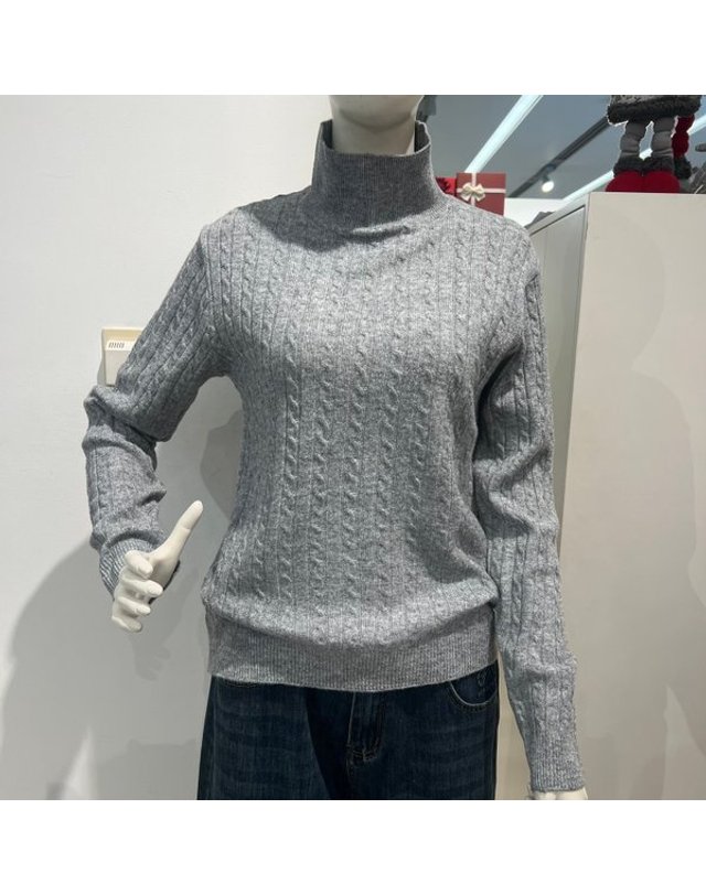 안지크 [갤러리아] 안지크24F/W니트티 반폴라도톰한니트(AI4KP5220) 착용컷