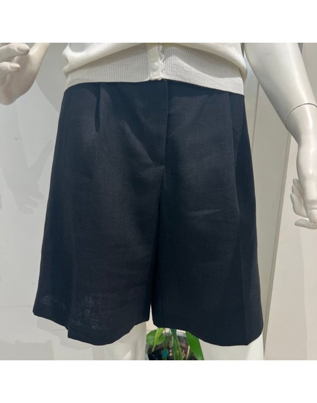 안지크 [갤러리아] 안지크(24S/S)반바지 여름반바지 시원한팬츠 (AI2SL6110) 착용컷