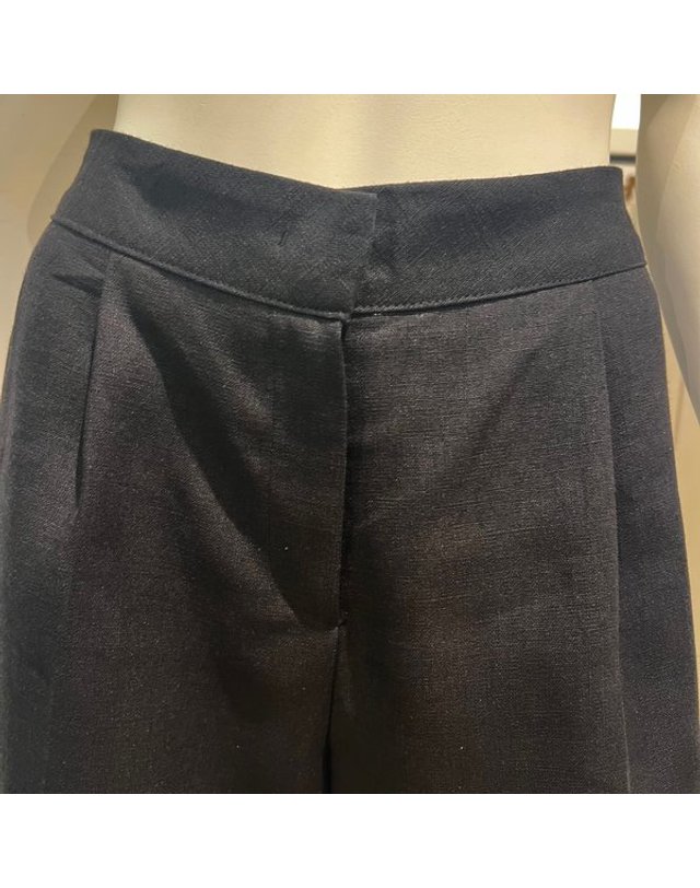 안지크 [갤러리아] 안지크(24S/S)반바지 여름반바지 시원한팬츠 (AI2SL6110) 착용컷