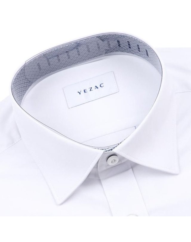 예작 [갤러리아] 예작25년S/S(일반핏)(스판)폴리스판 남자 정장긴팔셔츠 YJESIR301WH 착용컷