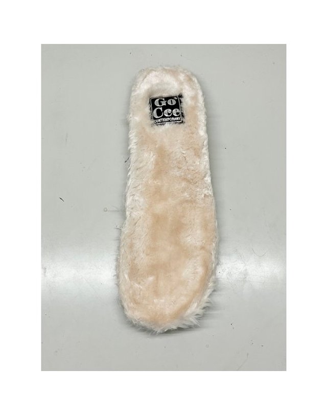 고세제화 [갤러리아] 고세 데일리 여성 와이드핏 밍크 퍼 밴딩 스니커즈 뮬 GZO5F028 블랙 4cm 착용컷