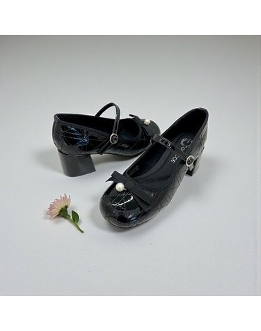 [갤러리아] 고세 여성 데일리 진주리본 퀼팅 에나멜 메리제인 펌프스 OZP6S026 블랙 5cm