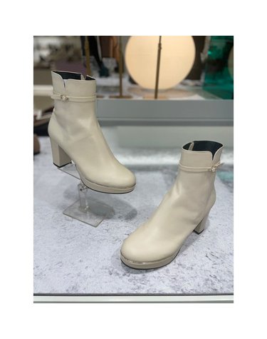 [갤러리아] 고세 데일리 여성 고리포인트 가보시 앵클부츠 GEA3F034IV 아이보리 8cm