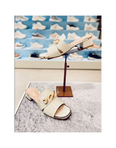 [갤러리아] 고세 데일리 여성 체인장식 에나멜 뮬 슬리퍼 GKS4S072  아이보리 3cm
