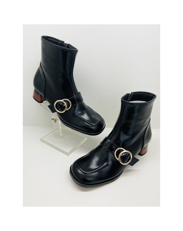 [갤러리아] 고세 데일리 여성 스퀘어 스트랩 앵클부츠 GKA4F057 블랙 4cm