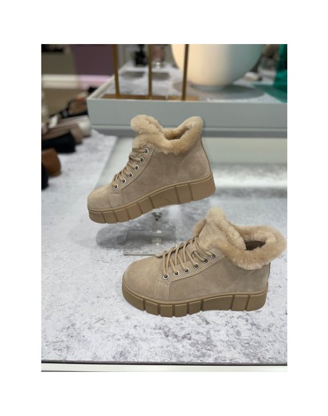 고세제화 [갤러리아] 고세 데일리 여성 양털 스니커즈 GZP3F051 2color 3.5cm 착용컷