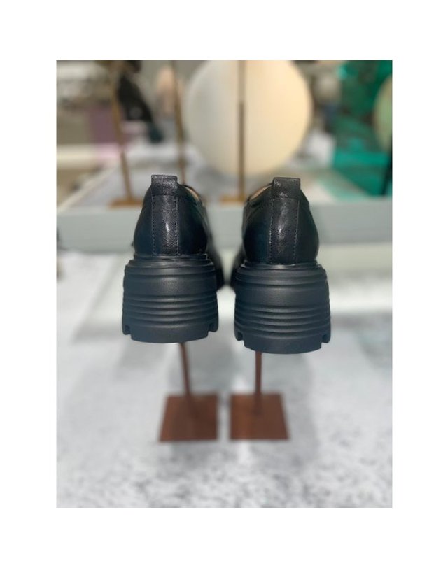 고세제화 [갤러리아] 고세 데일리 여성 청키굽 키높이 경량로퍼 GZP4S004 블랙 6.5cm 착용컷