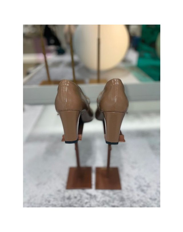 고세제화 [갤러리아] 고세 데일리 여성 투톤포인트 메리제인 펌프스 GEP3F009 브라운 7cm 착용컷
