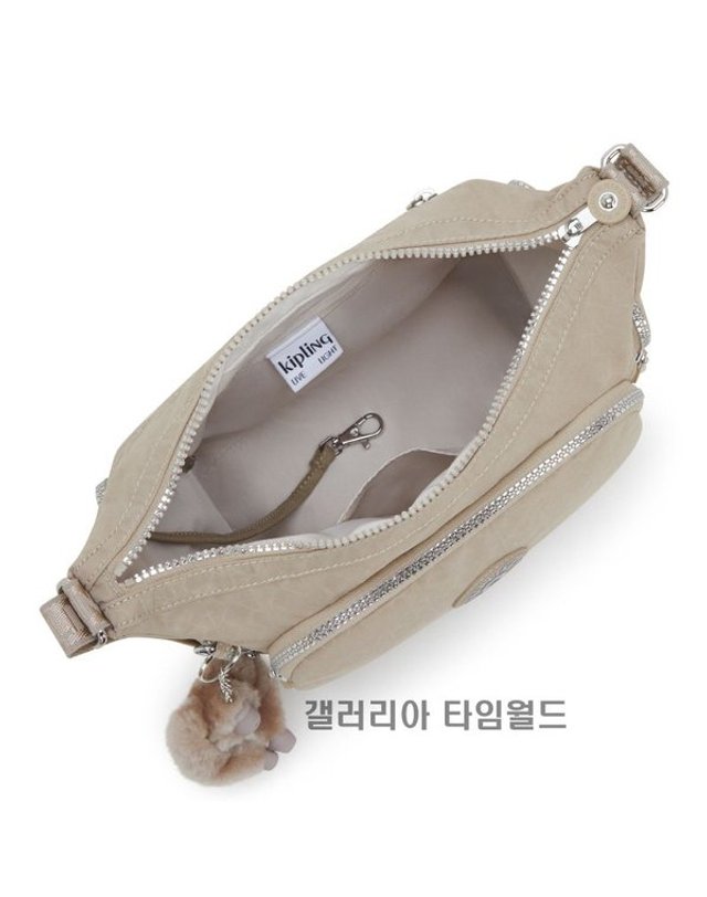 키플링 [갤러리아] 키플링 크로스백 데일리 여행용 갭 스몰 KPABS28 GRBS 착용컷