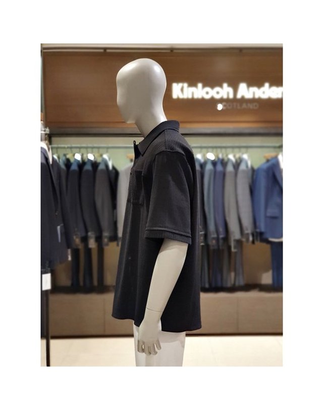 킨록 [갤러리아] 킨록 S/S 오버핏 크로세 블록 배색 반팔 셔츠 블랙 (THI03) 착용컷
