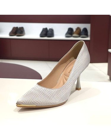 [갤러리아] 탠디 베카치노 여성 펌프스 (8CM) 825406 W-886