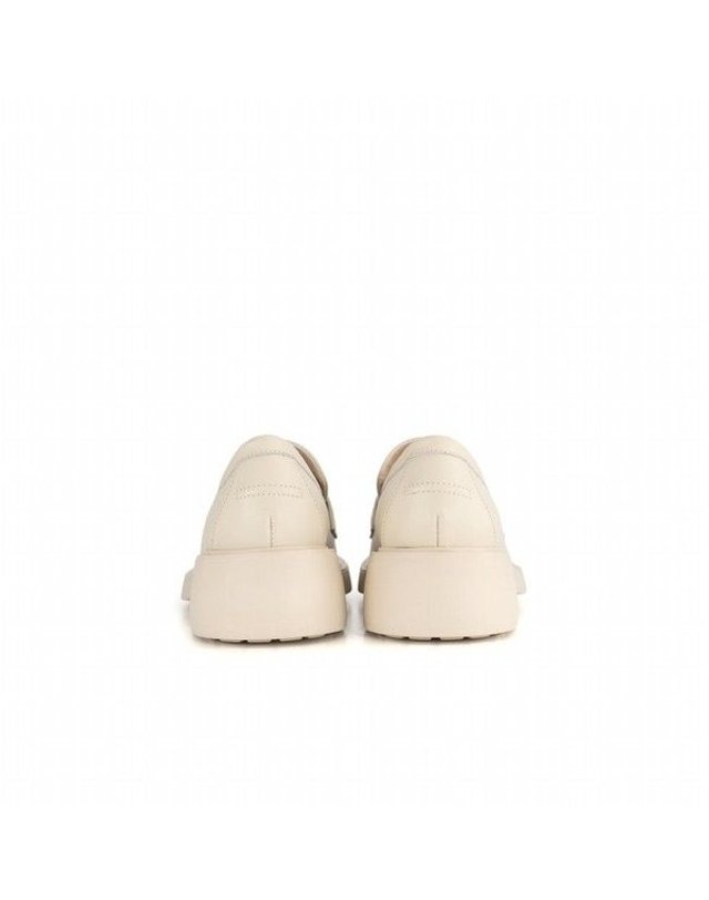 탠디 [갤러리아] 여성 청키 로퍼 (굽 5CM) G25401_IVORY 착용컷