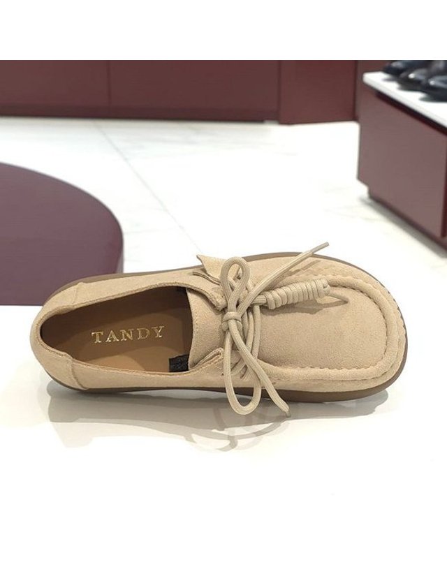 탠디 [갤러리아] 탠디 여성 모카신 (2CM) G25445 BEIGE 착용컷