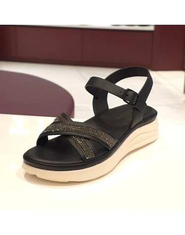 [갤러리아] 탠디 여성 스트랩샌들 (4.5CM) J1570 BLACK
