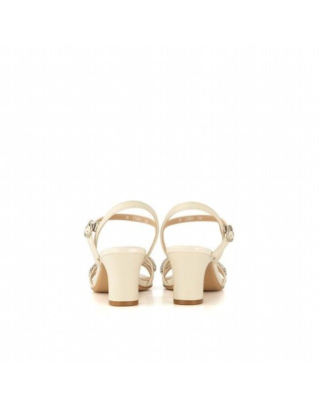 탠디 [갤러리아] 여성 샌들 (굽 5CM) J1569V_IVORY 착용컷