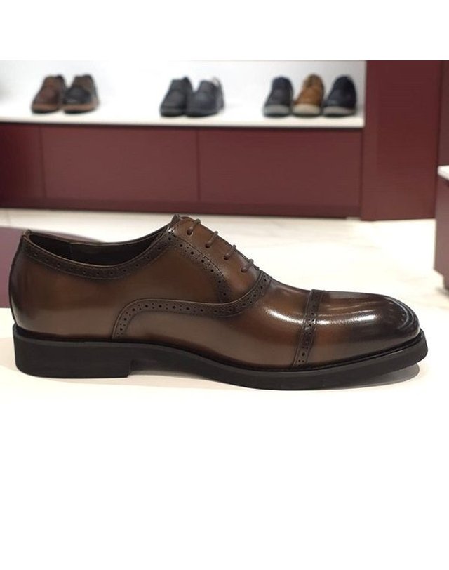 탠디 [갤러리아] 탠디 남성 옥스포드 정장화 (3.5CM) H25007V BROWN 착용컷