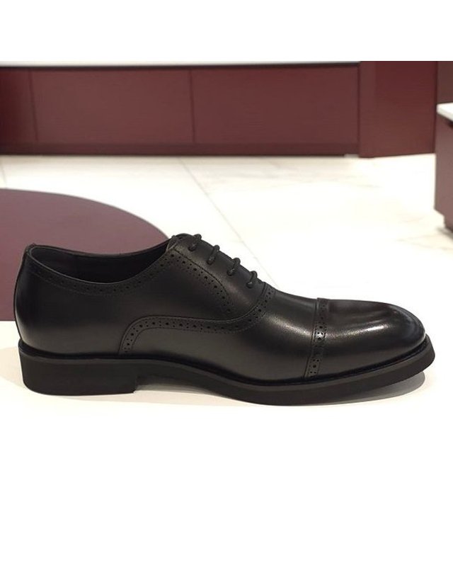 탠디 [갤러리아] 탠디 남성 옥스포드 정장화 (3.5CM) H25007 BLACK 착용컷