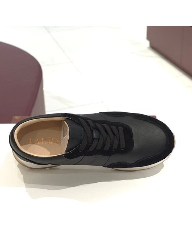 탠디 [갤러리아] 탠디 여성 스니커즈 (4CM) J1581 BLACK 착용컷