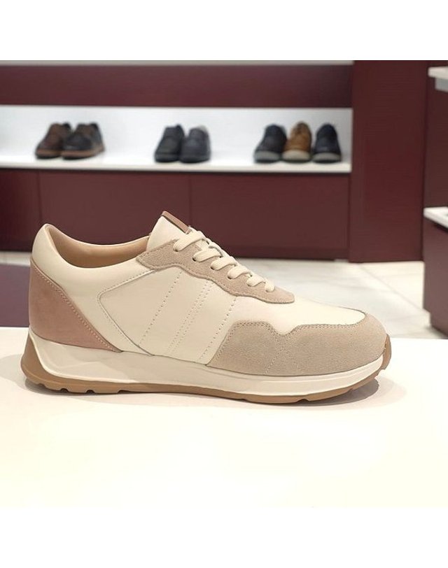 탠디 [갤러리아] 탠디 여성 스니커즈 (4CM) J1581V IVORY 착용컷