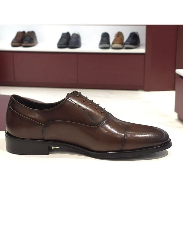 탠디 [갤러리아] 탠디 남성 옥스퍼드 정장화 (4CM) Q19172 BROWN 착용컷
