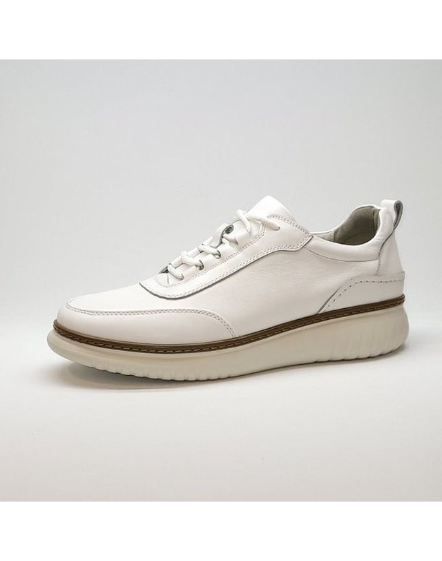 탠디 [갤러리아] 탠디 남성 스니커즈 (4CM) Q18018 WHITE 착용컷