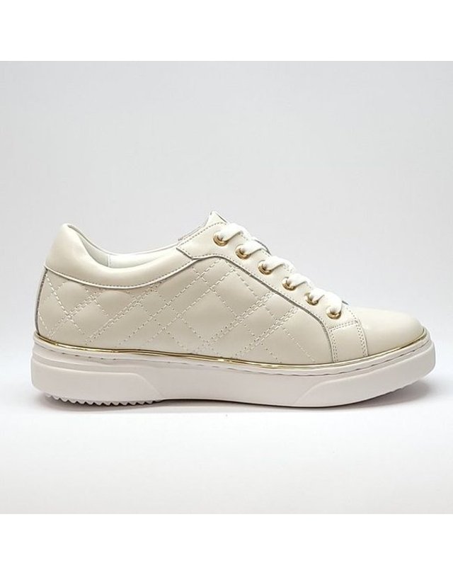 탠디 [갤러리아] 탠디 여성 스니커즈 (4CM) J1528V IVORY 착용컷