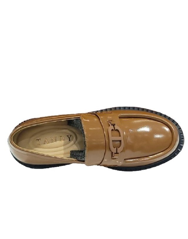 탠디 [갤러리아] 여성 청키 로퍼 (굽 4CM) 723445_C-1381 카멜 착용컷