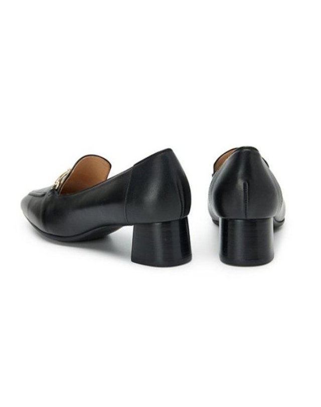 탠디 [갤러리아] 여성 소가죽 펌프스 (굽 4CM) 724424_K-040 착용컷