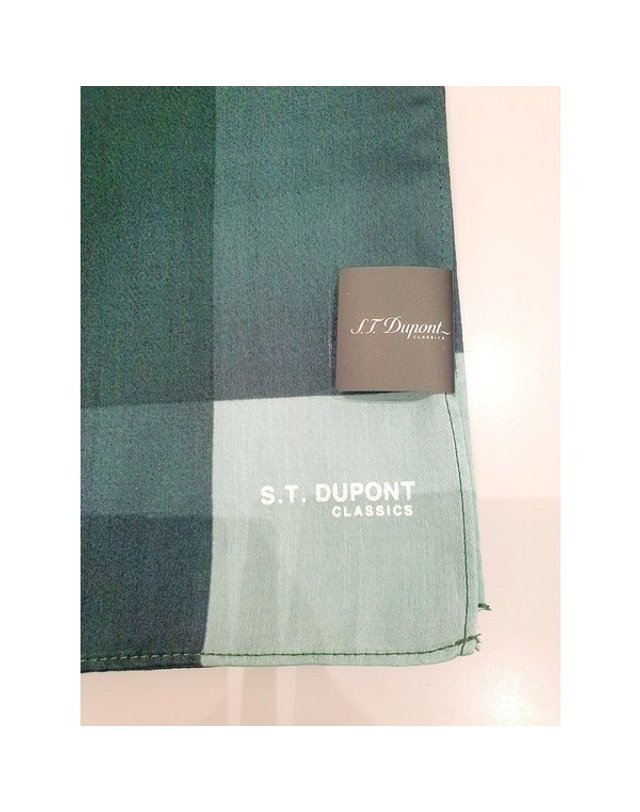 에스티듀퐁 에스.티. 듀퐁 [갤러리아] 26년 봄여름 듀퐁 순면 손수건 (SE6SMA381007SGE) 착용컷
