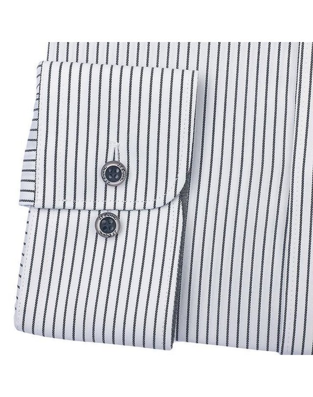 에스티듀퐁 에스.티. 듀퐁 [갤러리아] [듀퐁]26년S/S(슬림핏) 스판소재 핀스트라이프셔츠 ,SE6SM21LS365SGY A 착용컷