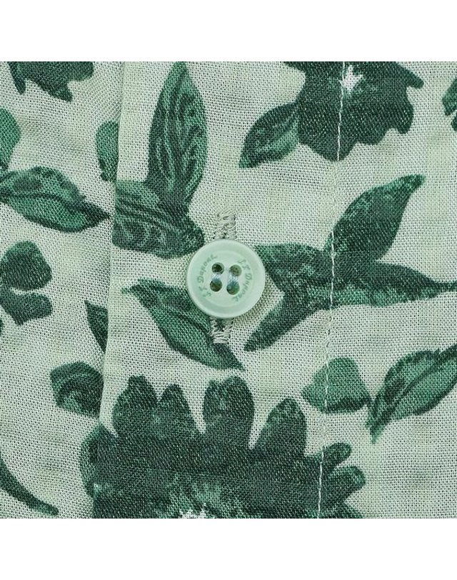 에스티듀퐁 에스.티. 듀퐁 [갤러리아] [듀퐁]25년S/S(일반핏) 써커 프린트셔츠 , SE5SM11LS124SGE 착용컷