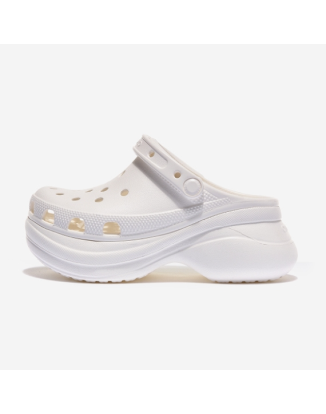 에비씨마트 [갤러리아] [CROCS]CLASSIC BAE CLOG W/CRS206302_WHITE 착용컷