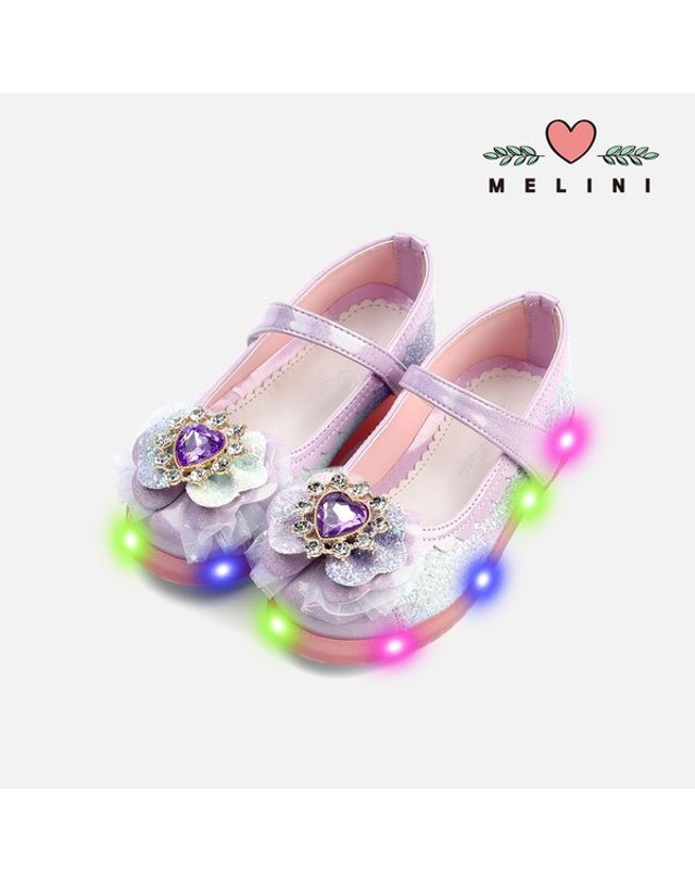 스텝케어 [갤러리아] [멜리니] 여아슈즈 여아구두 알마 LED 2종 착용컷