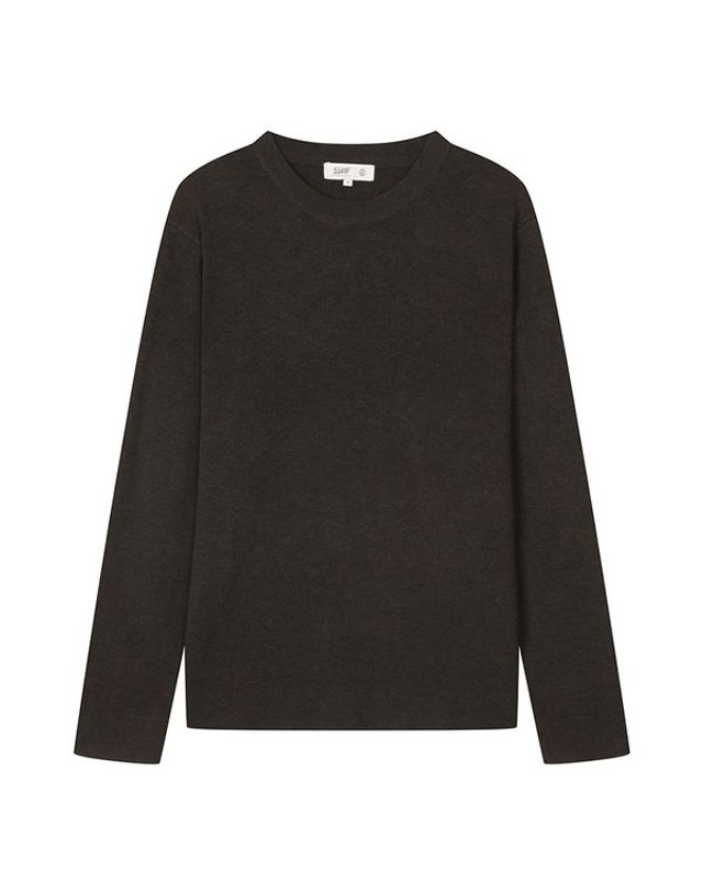 지이크 [갤러리아] 지이크 FW 브라운 라운드넥 풀오버 니트 PJUCH8504 착용컷