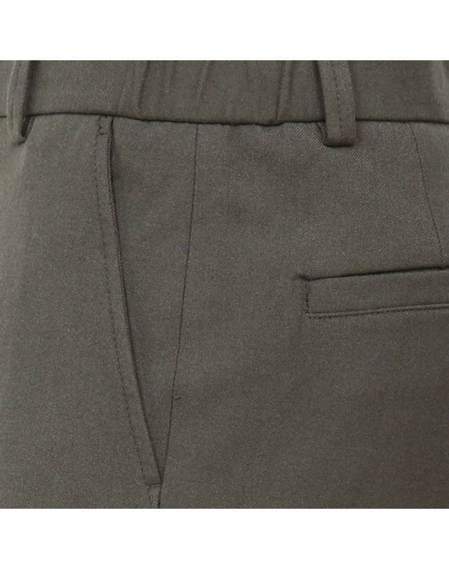 지이크 [갤러리아] [25F/W] 스트레치 티알 세미와이드핏 팬츠 다크그레이 (PLFAX4017) 착용컷