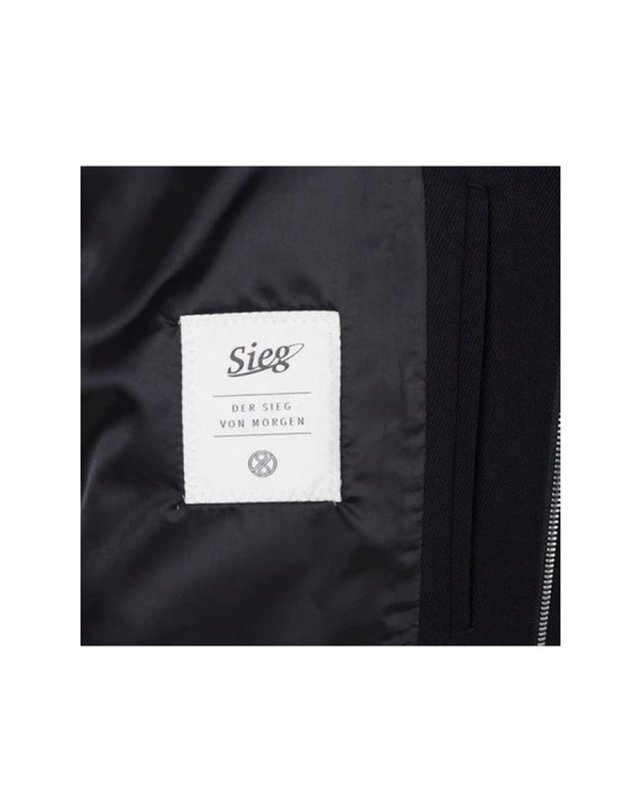 지이크 [갤러리아] F/W 울브렌디드 카라 블루종 (PHMAH6004) 착용컷