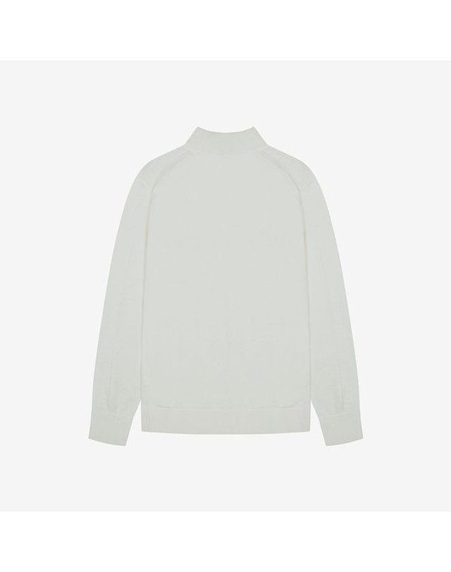 지이크 [갤러리아] 지이크 25FW 아이보리 기본핏 모크넥 니트 탑 PLU8506 착용컷