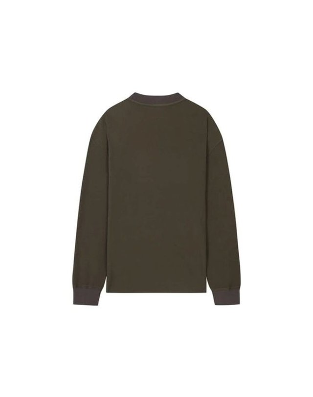 지이크 [갤러리아] F/W 와플 크루넥 카키 티셔츠 PHIBH8006 착용컷