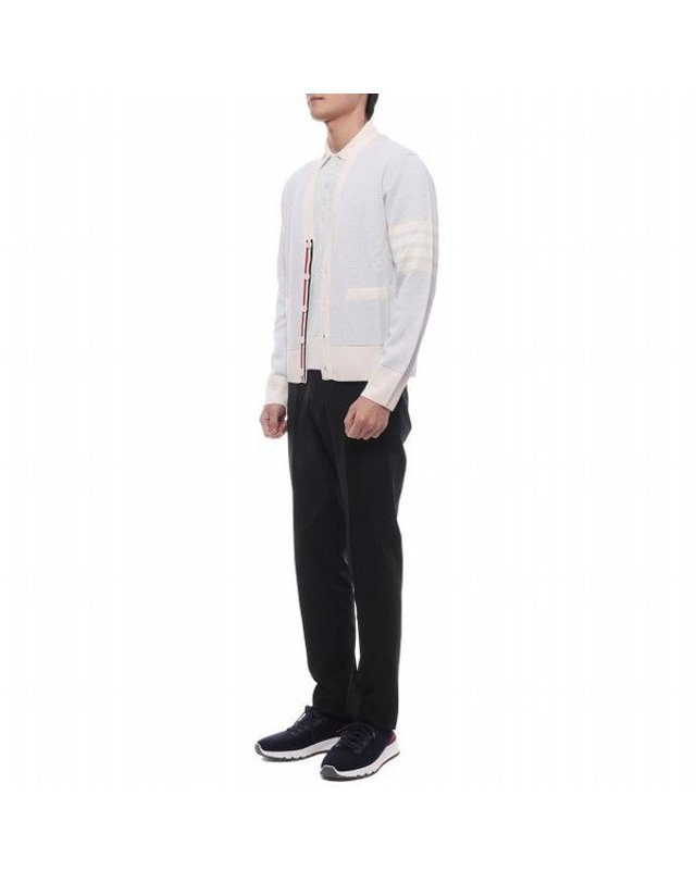 톰브라운 [갤러리아] 남성 사선 스트라이프 리넨 가디건 (MKC595A Y6011 480 25F) 착용컷