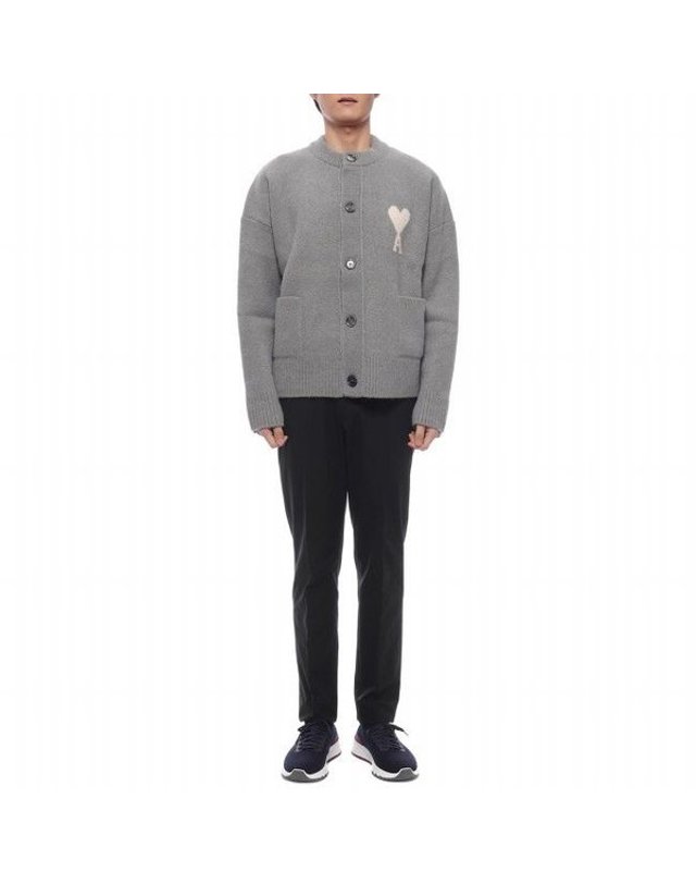 아미 [갤러리아] 25FW 남성 하트 로고 알파카 혼방 가디건 (UKC366 KN0135 058 M 25F 착용컷